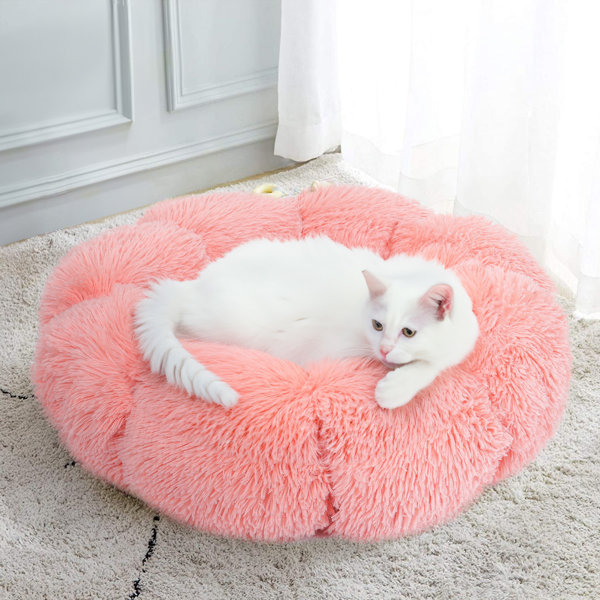 Tucker Murphy Pet™ FlowerShaped Calming Pet Bed For Dogs Cats